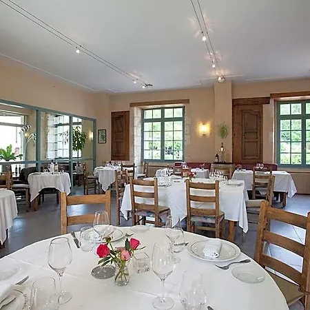 Le Lion D'or 3* Manzac-sur-Vern