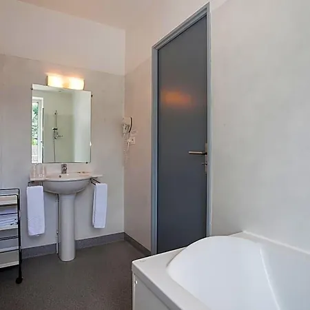Le Lion D'or Hotel Manzac-sur-Vern