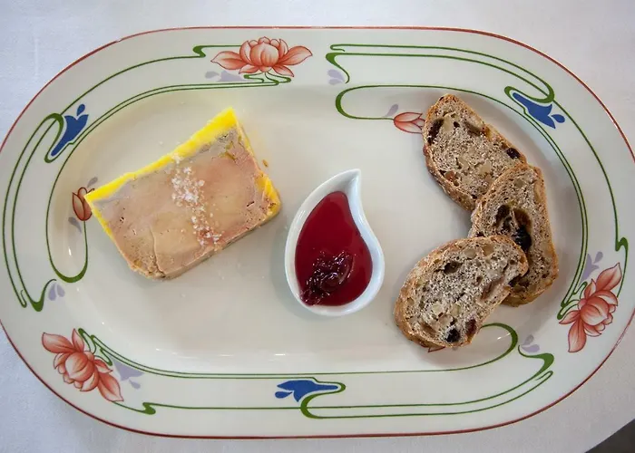 Le Lion D'or 3* Manzac-sur-Vern