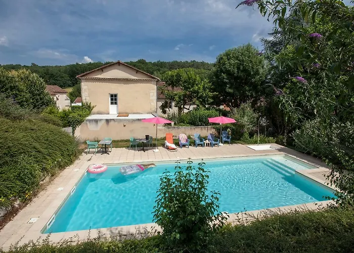 Le Lion D'or فندق 3*