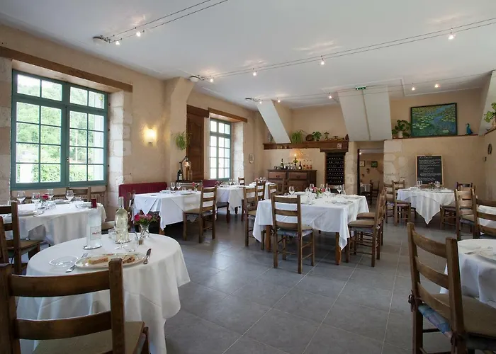 Le Lion D'or Manzac-sur-Vern