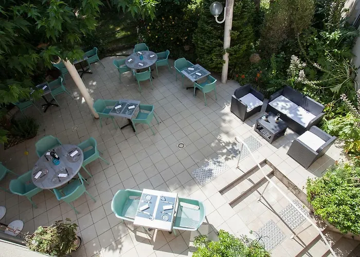 Le Lion D'or فندق